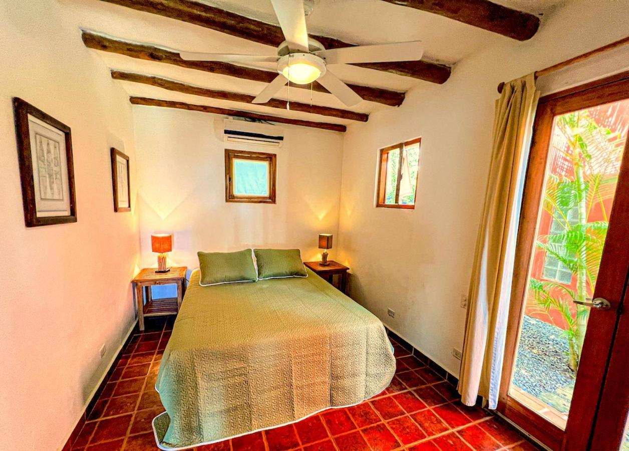 Hotel Punta Franca Jobal Buitenkant foto