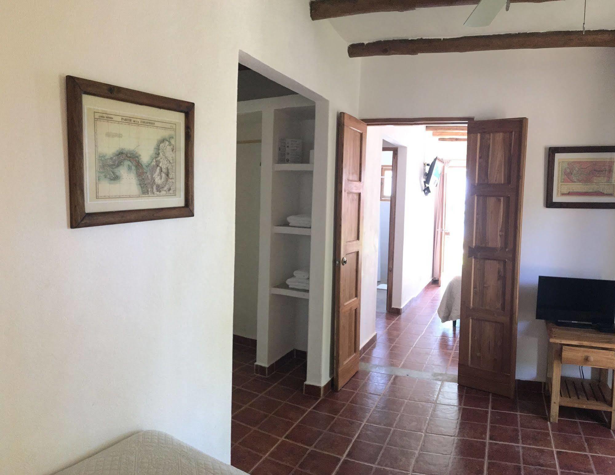 Hotel Punta Franca Jobal Buitenkant foto