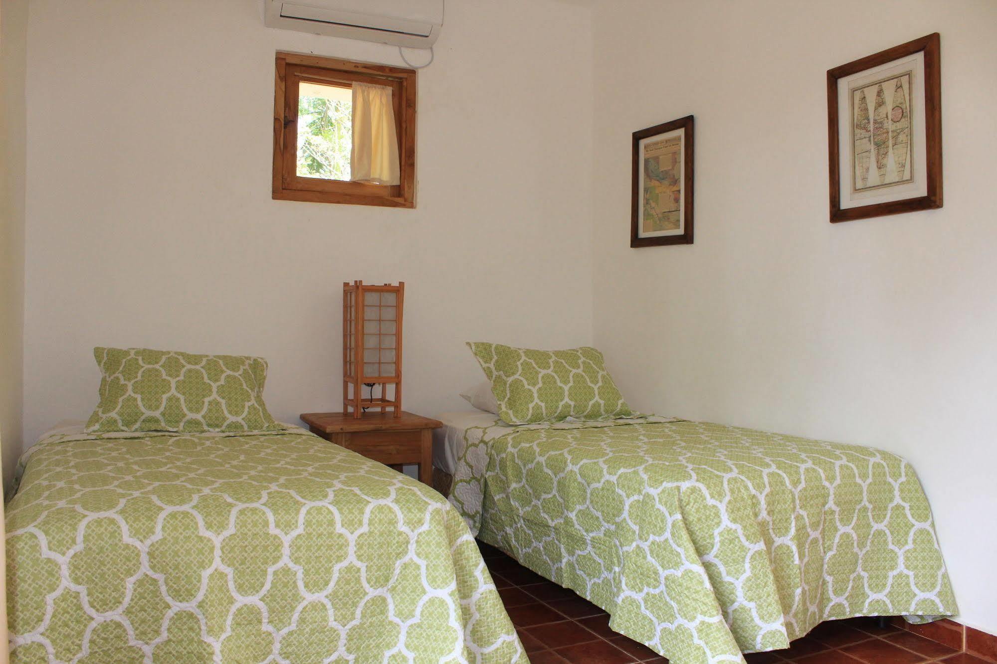 Hotel Punta Franca Jobal Buitenkant foto