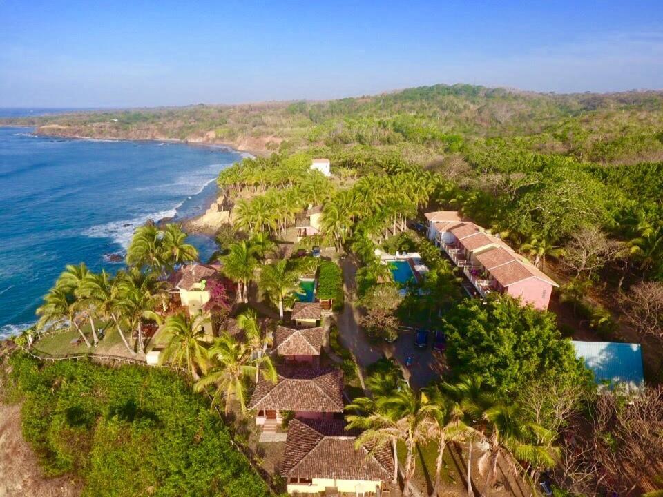 Hotel Punta Franca Jobal Buitenkant foto